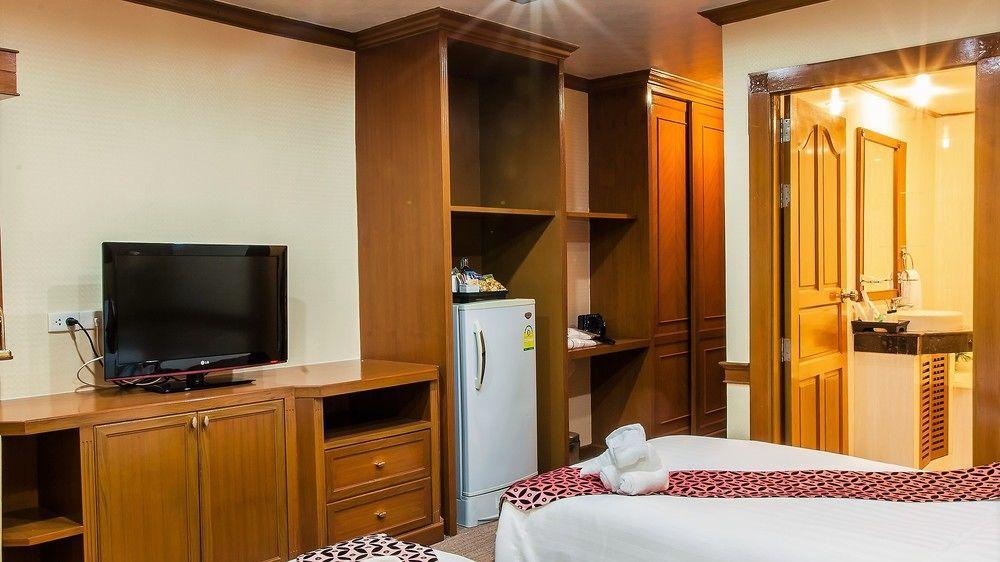 Oyo 796 Paradise Sukhumvit Hotel Bangkok Exteriör bild