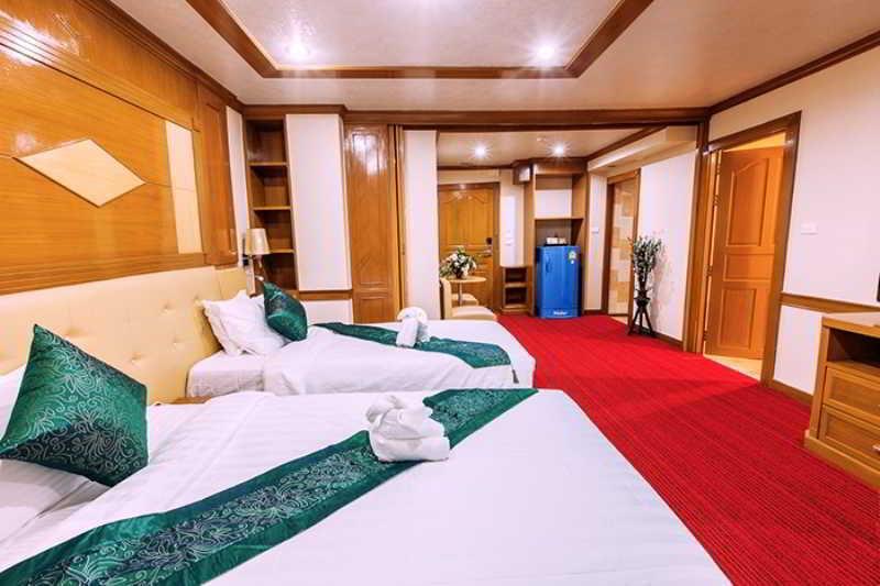 Oyo 796 Paradise Sukhumvit Hotel Bangkok Exteriör bild