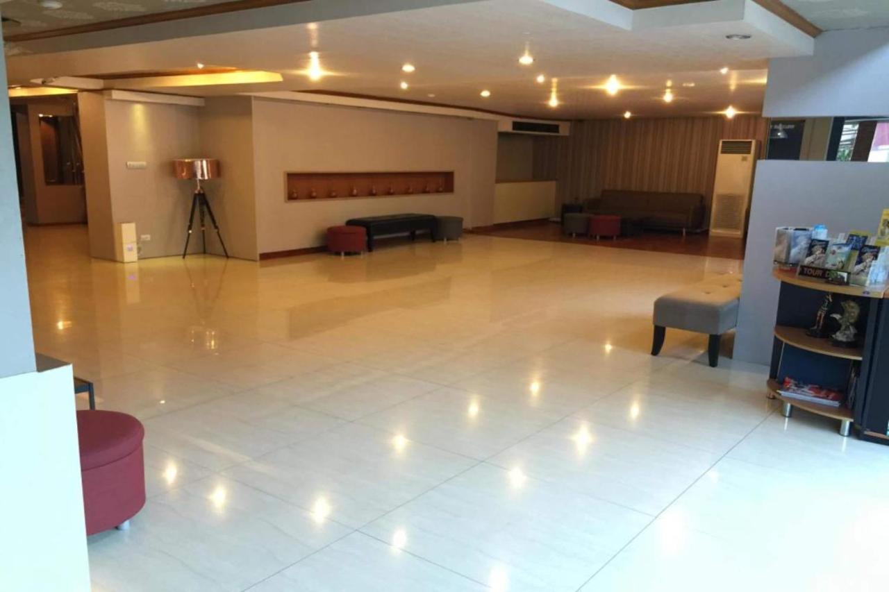 Oyo 796 Paradise Sukhumvit Hotel Bangkok Exteriör bild