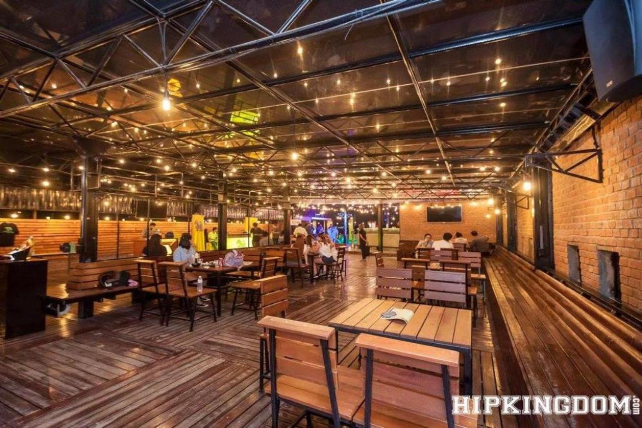 Oyo 796 Paradise Sukhumvit Hotel Bangkok Exteriör bild